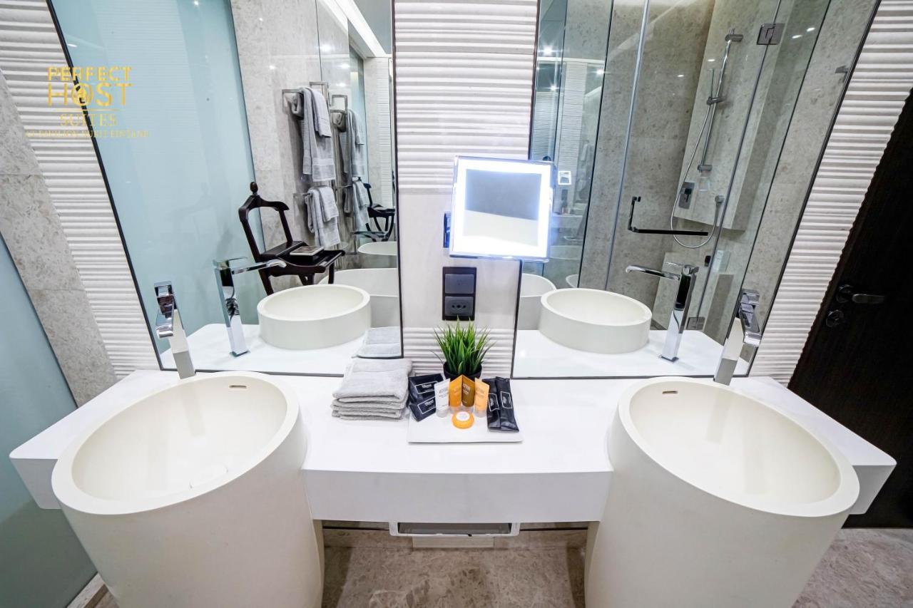 Ph Suites At Pavilion Bukit Bintang Куала-Лумпур Екстер'єр фото Bathroom